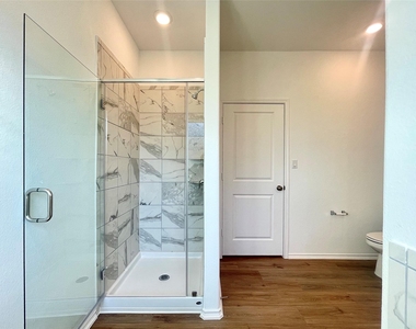 1220 Sweetspire Rd - Photo Thumbnail 21