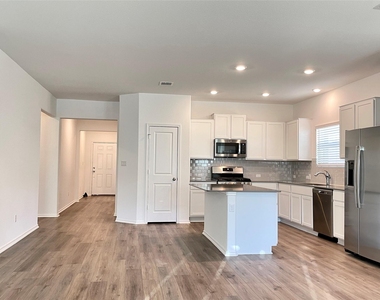 1220 Sweetspire Rd - Photo Thumbnail 12