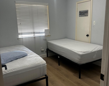 612 David Curry Dr - Photo Thumbnail 37