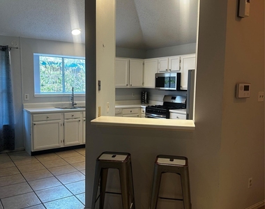 612 David Curry Dr - Photo Thumbnail 41
