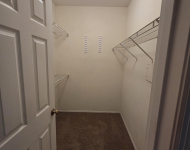 13810 Sutton Park Drive - Photo Thumbnail 13