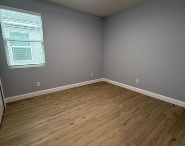 14418 Avenue Of The Rushes - Photo Thumbnail 41