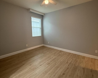 14418 Avenue Of The Rushes - Photo Thumbnail 38