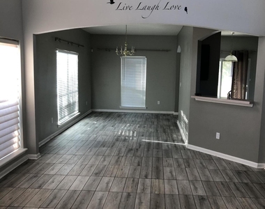 3533 Pebble Stone Court - Photo Thumbnail 19