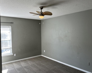 3533 Pebble Stone Court - Photo Thumbnail 26