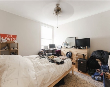 2253 N Spaulding Avenue - Photo Thumbnail 13