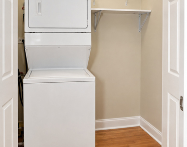 1120 W Grand Avenue - Photo Thumbnail 19