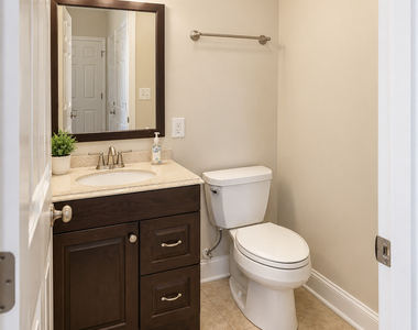 1120 W Grand Avenue - Photo Thumbnail 14