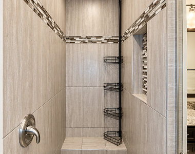 1120 W Grand Avenue - Photo Thumbnail 42