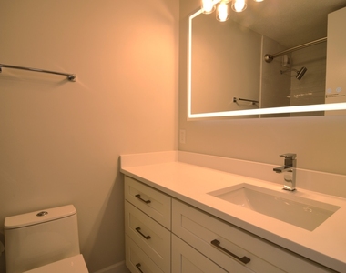 405 N Wabash Avenue - Photo Thumbnail 9