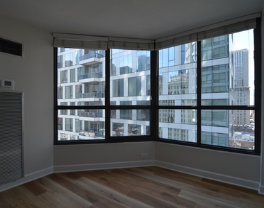 405 N Wabash Avenue - Photo Thumbnail 8