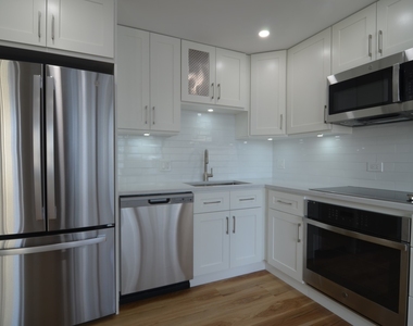 405 N Wabash Avenue - Photo Thumbnail 5