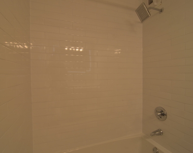 405 N Wabash Avenue - Photo Thumbnail 10