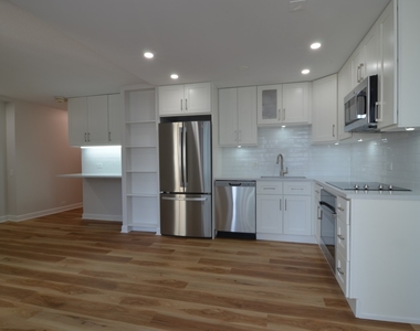 405 N Wabash Avenue - Photo Thumbnail 3