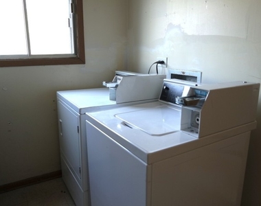 4120 Williamsburg Court - Photo Thumbnail 12