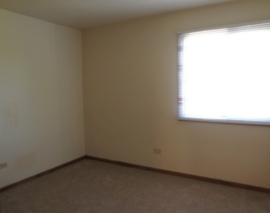 4120 Williamsburg Court - Photo Thumbnail 8