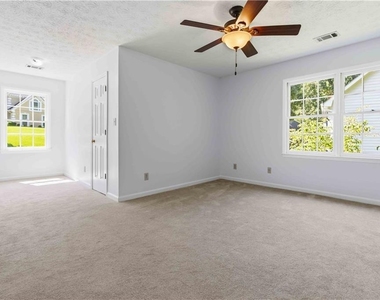 275 Sageglen Road - Photo Thumbnail 20