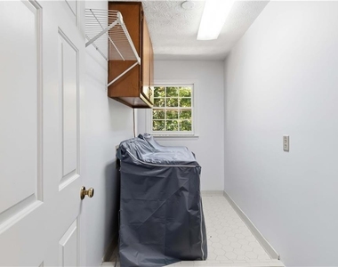275 Sageglen Road - Photo Thumbnail 21