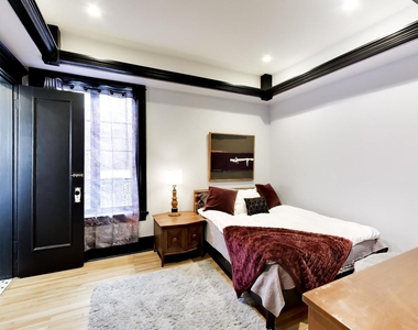 1126 W Morse Street - Photo Thumbnail 14