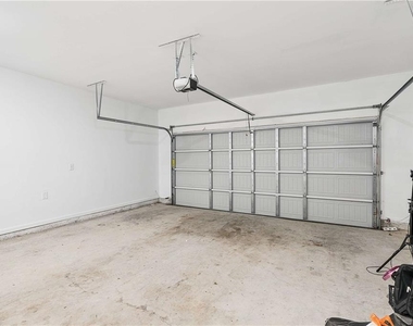430 Burgundy Terrace Se - Photo Thumbnail 17