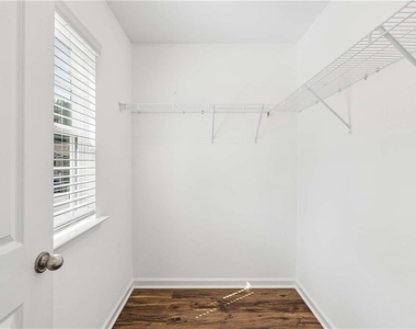 430 Burgundy Terrace Se - Photo Thumbnail 28