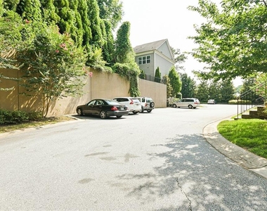 1265 Linden Court Ne - Photo Thumbnail 21
