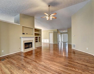 1481 Jami Hollow Way - Photo Thumbnail 3