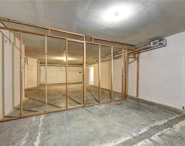 1481 Jami Hollow Way - Photo Thumbnail 24