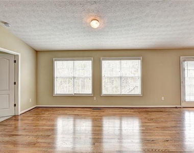1481 Jami Hollow Way - Photo Thumbnail 15