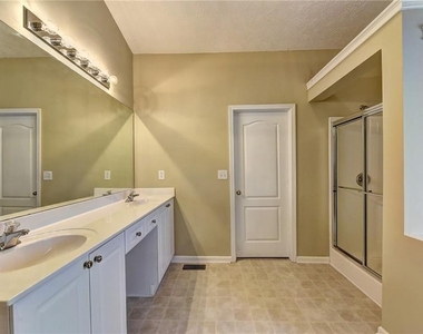 1481 Jami Hollow Way - Photo Thumbnail 20