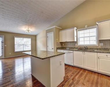 1481 Jami Hollow Way - Photo Thumbnail 7