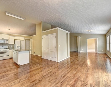 1481 Jami Hollow Way - Photo Thumbnail 8