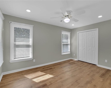 235 Ashebourne Trail - Photo Thumbnail 16