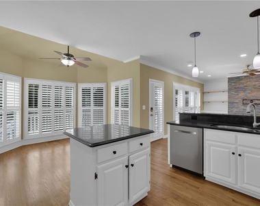 235 Ashebourne Trail - Photo Thumbnail 10
