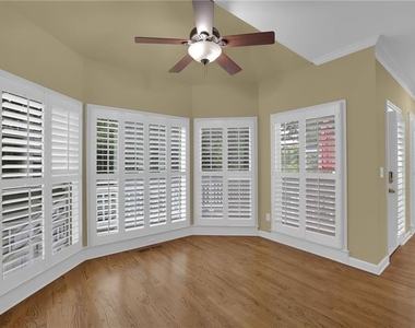 235 Ashebourne Trail - Photo Thumbnail 9