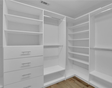 235 Ashebourne Trail - Photo Thumbnail 25