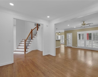 235 Ashebourne Trail - Photo Thumbnail 3