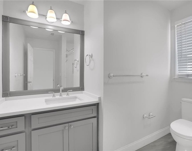 235 Ashebourne Trail - Photo Thumbnail 17