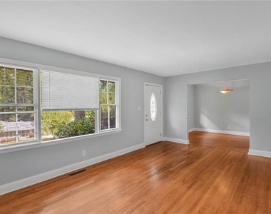 1857 Fern Creek Lane Ne - Photo Thumbnail 1