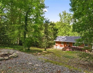 1857 Fern Creek Lane Ne - Photo Thumbnail 21