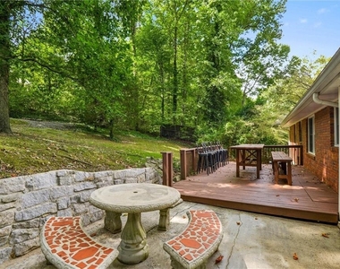 1857 Fern Creek Lane Ne - Photo Thumbnail 11