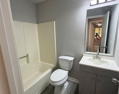 160 Chesapeake Drive - Photo Thumbnail 21