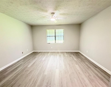 160 Chesapeake Drive - Photo Thumbnail 19