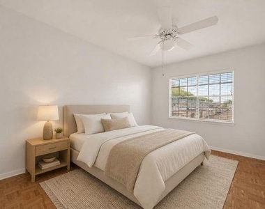 6404 Burgoyne Road - Photo Thumbnail 20