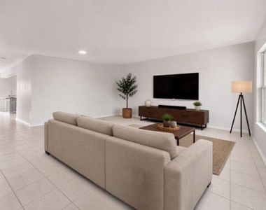 6404 Burgoyne Road - Photo Thumbnail 3