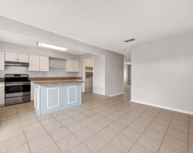 6404 Burgoyne Road - Photo Thumbnail 15