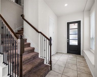 219 Club Crest Lane - Photo Thumbnail 14
