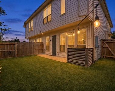219 Club Crest Lane - Photo Thumbnail 37