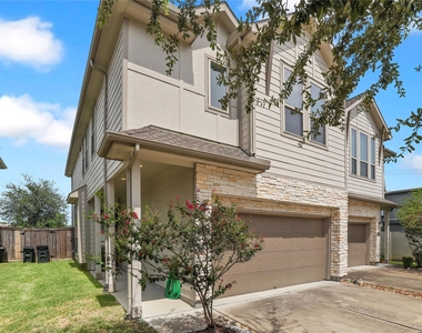 219 Club Crest Lane - Photo Thumbnail 39