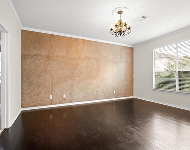 21930 Holly Branch Drive - Photo Thumbnail 17
